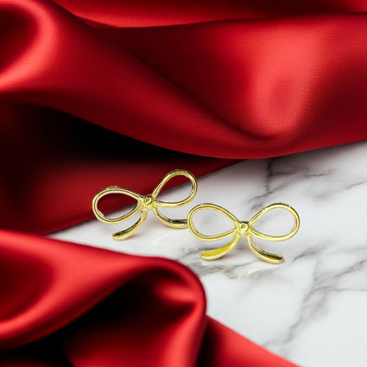 Brinco Feminino Laço Folheado a Ouro 18k – Delicado e Romântico