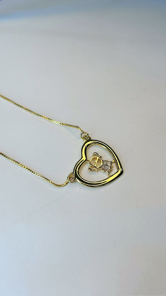 Colar Coração com Menininha Folheado a Ouro 18k – Amor em Cada Detalhe