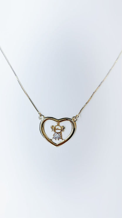 Colar Coração com Menininha Folheado a Ouro 18k – Amor em Cada Detalhe