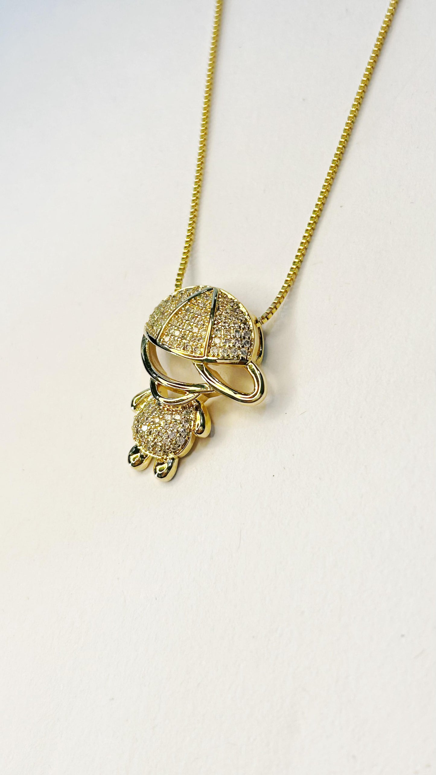 Colar Menino Dourado