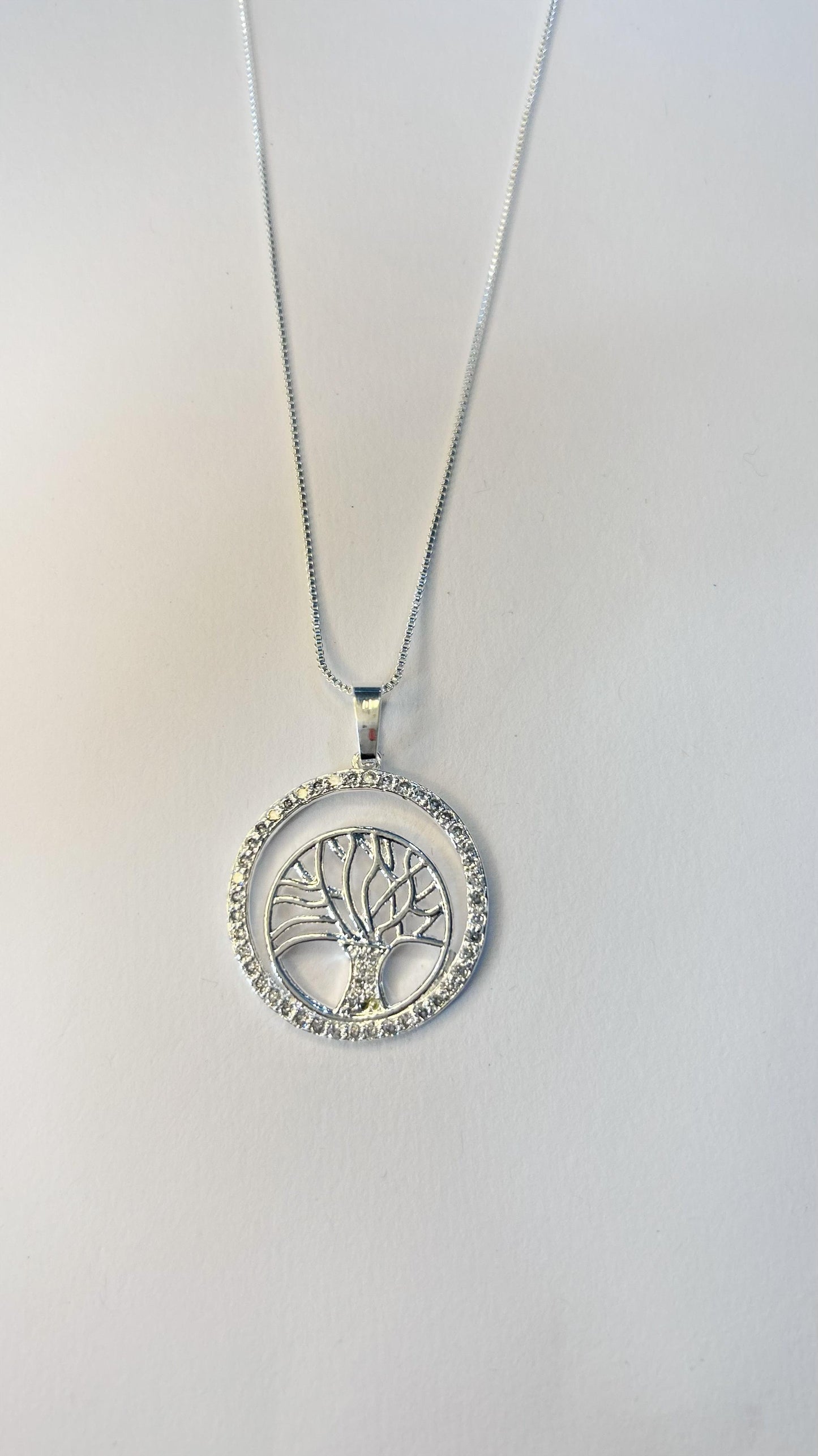 Colar Arvore Prata Leve